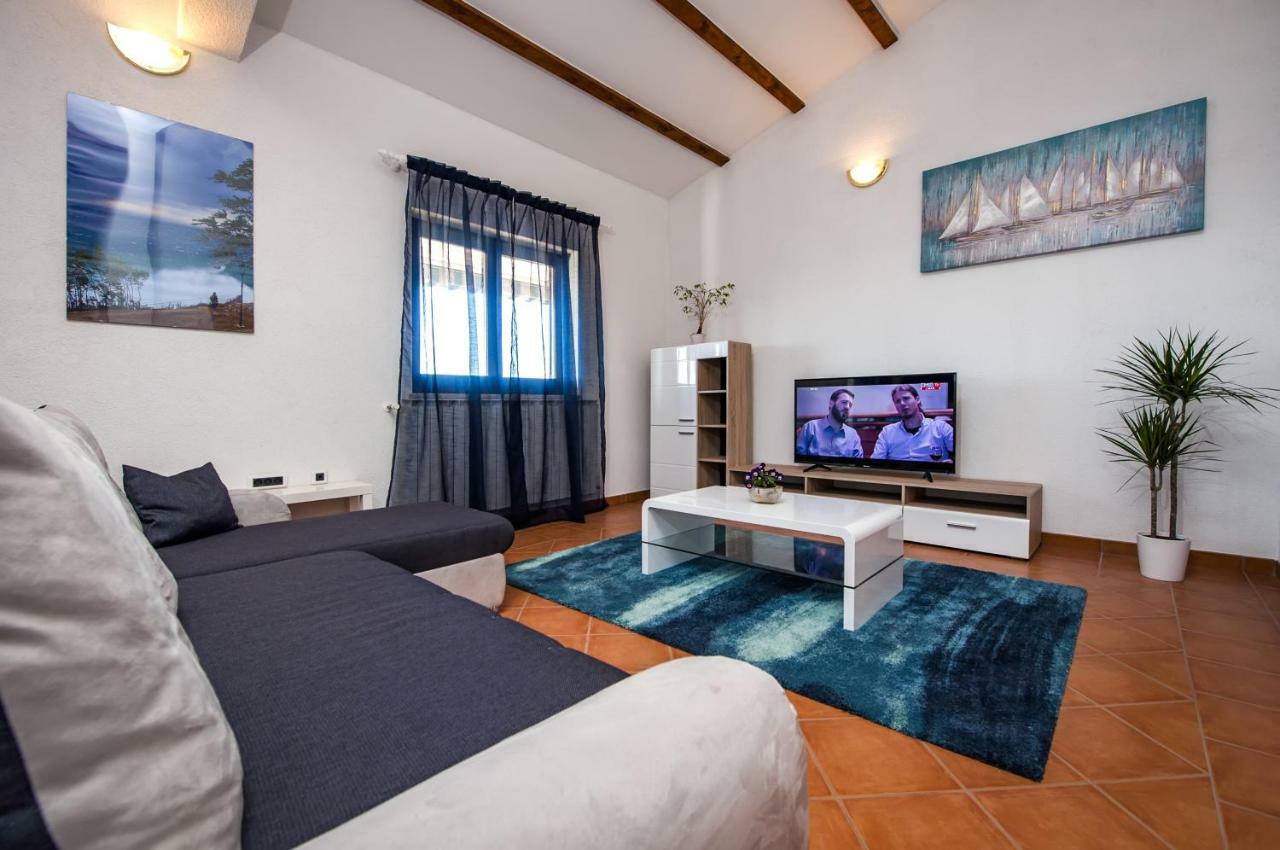 Apartment Bora Rovinj Exterior foto